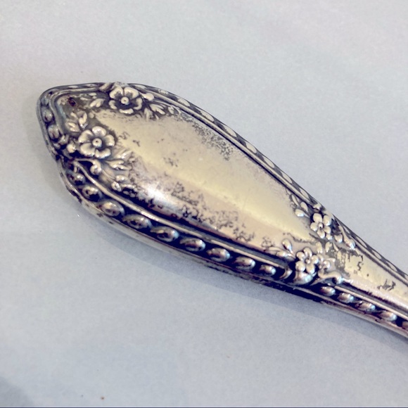 Vintage Sterling Silver Shoe Horn with Flower Motif - Picture 5 of 11